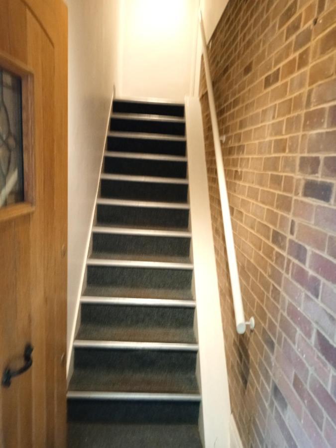 Oak End Lodge Sevenoaks Bagian luar foto